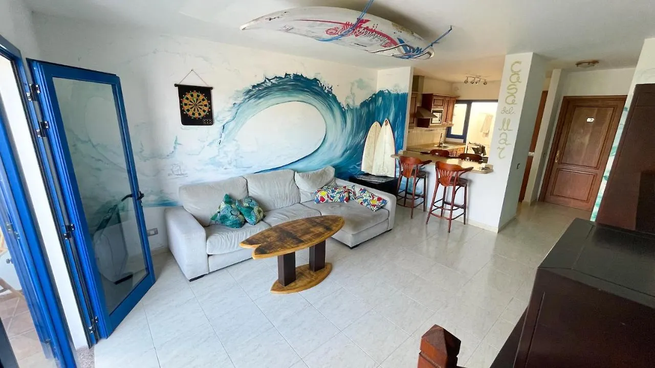 Red Star Surf & Yoga Camp Lanzarote Hostel Famara